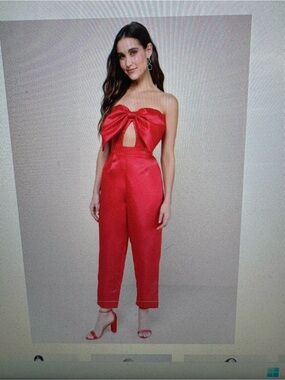 Lulu's Strapless Red Bow-Front Cropped Jumpsuit